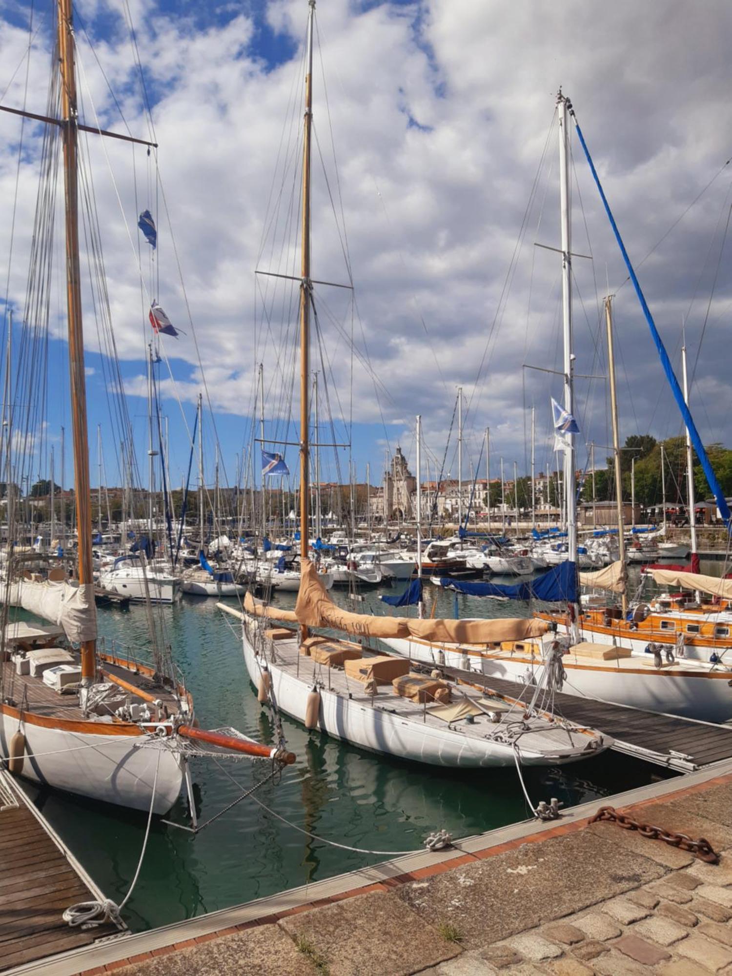 Maison De Vacances Entiere A 10 Mn De La Rochelle Dompierre-sur-Mer Zewnętrze zdjęcie
