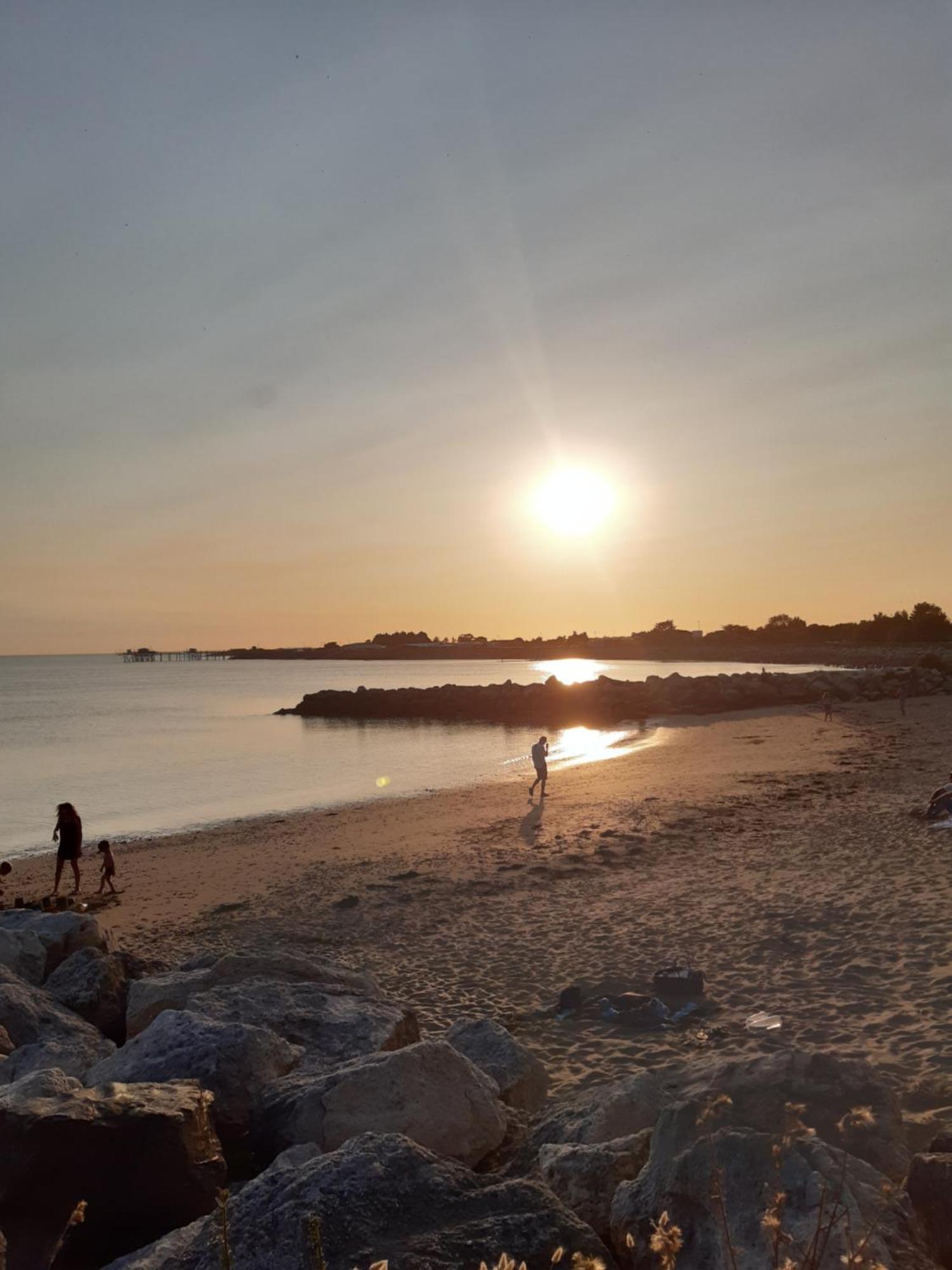 Maison De Vacances Entiere A 10 Mn De La Rochelle Dompierre-sur-Mer Zewnętrze zdjęcie